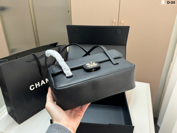 CN Shiny Caviar Mini Preppy Coco Shoulder Bag C4109 CN Shiny Caviar Mini Preppy Coco Shoulder Bag C4109