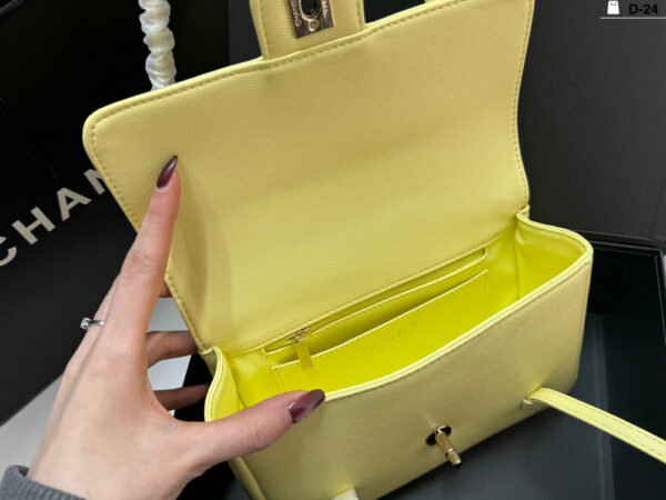 CN Shiny Caviar Mini Preppy Coco Shoulder Bag C4109 CN Shiny Caviar Mini Preppy Coco Shoulder Bag C4109