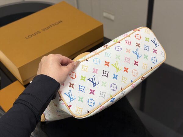 Stylish Fashion Carry LV Handbag LV264271 Stylish Fashion Carry LV Handbag LV264271