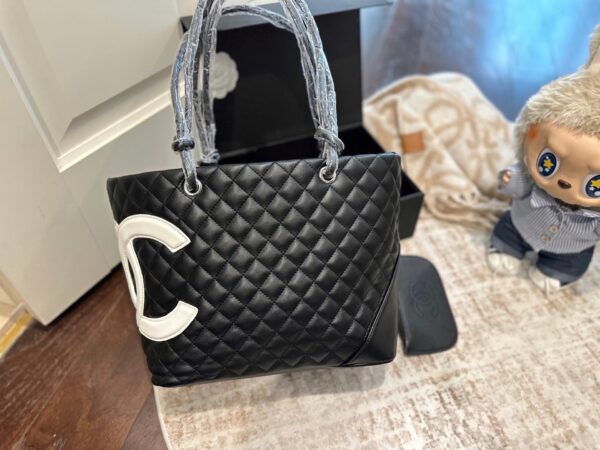 Stylish Fashion Carry Bag CC26186 Stylish Fashion Carry Bag CC26186