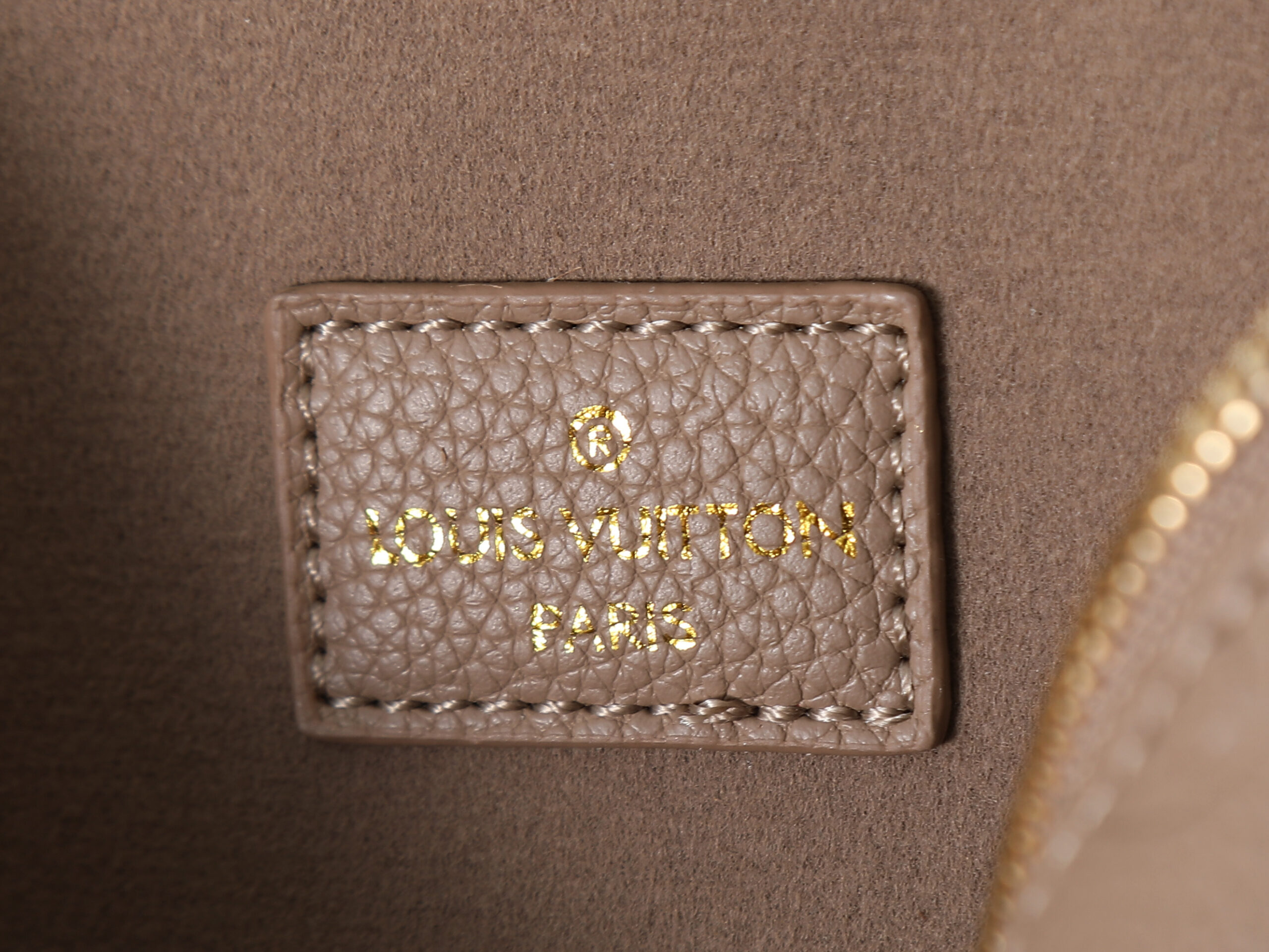 Chic Charm LV Handbag M47125 Chic Charm LV Handbag M47125