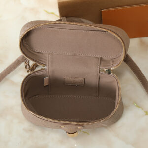 Chic Charm LV Handbag M47125 13 ae8b0048