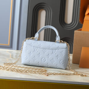 Chic Charm LV Handbag M27034/M25596/061 3 9ee6a4d3