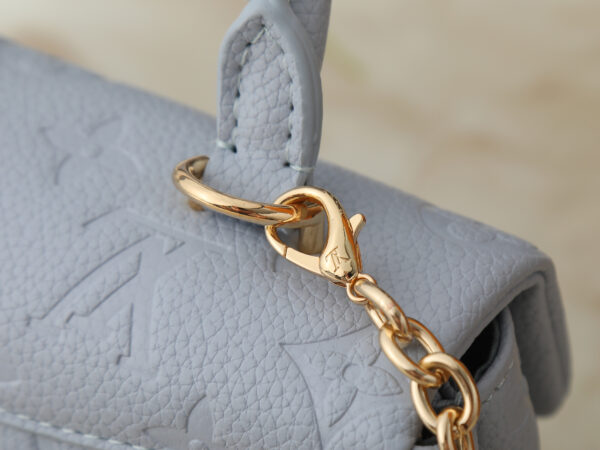 Chic Charm LV Handbag M27034/M25596/061 Chic Charm LV Handbag M27034/M25596/061