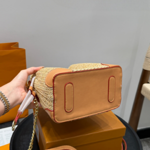 Stylish Fashion Carry LV Handbag LV266717 4 45c3dfc3 Photoroom