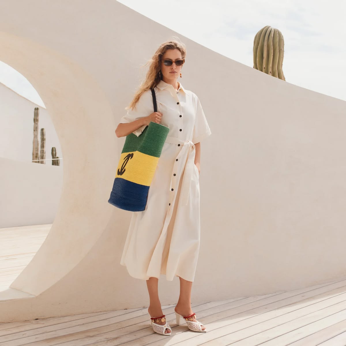 Summer Essentials: Must-Have Bags, Shoes & Accessories for the Season 35 9ee75784837395d9b6bc4c5036d06095
