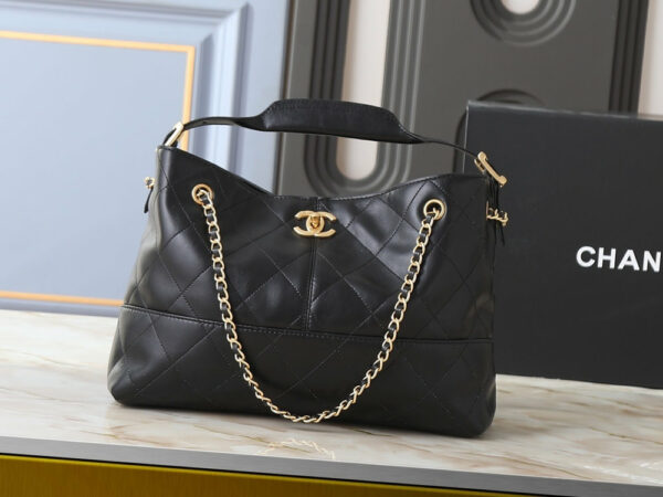 CN 25A Hobo Bag AS5634 BC CN 25A Hobo Bag AS5634 BC