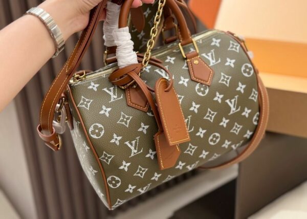 LV Speedy P9 Bandoulière 25 Monogram Canvas Khaki LV267301 QA