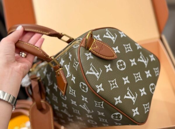 LV Speedy P9 Bandoulière 25 Monogram Canvas Khaki LV267301 QA