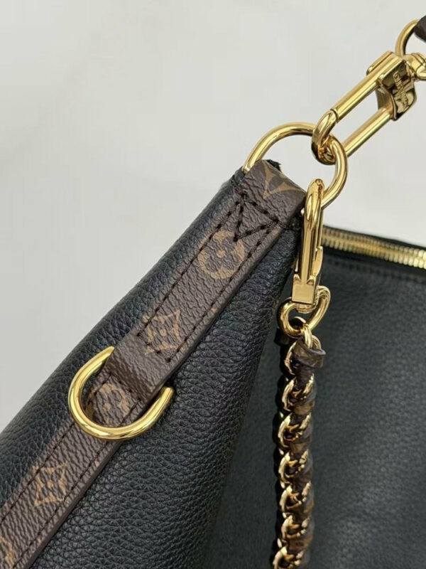 LV Multipass Grained Calfskin Bag LV Multipass Grained Calfskin Bag