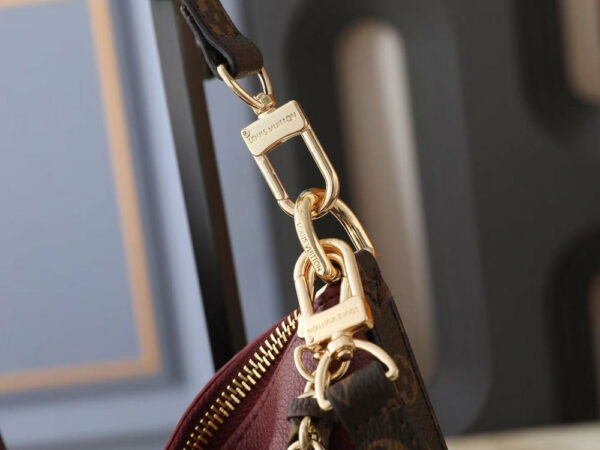 LV Multipass Grained Calfskin Bag LV Multipass Grained Calfskin Bag