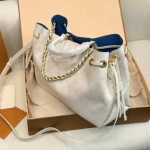 Stylish Fashion Carry LV Handbag LV268245 QA