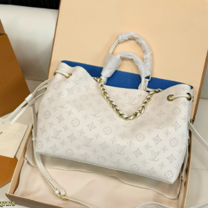 Stylish Fashion Carry LV Handbag LV268245 QA