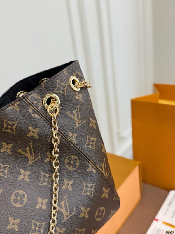 Stylish Fashion Carry LV Handbag LV2682513 QA Stylish Fashion Carry LV Handbag LV2682513 QA