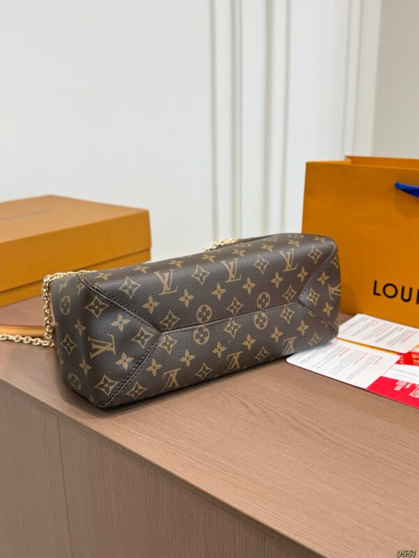 Stylish Fashion Carry LV Handbag LV2682513 QA Stylish Fashion Carry LV Handbag LV2682513 QA